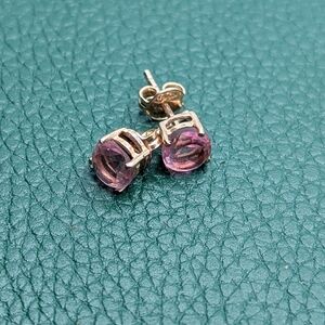 ✨ Sterling Silver Pink Stud Earrings ✨